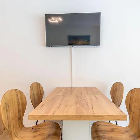 Haus Aaron Fehlingstraße, 221 * Lübeck